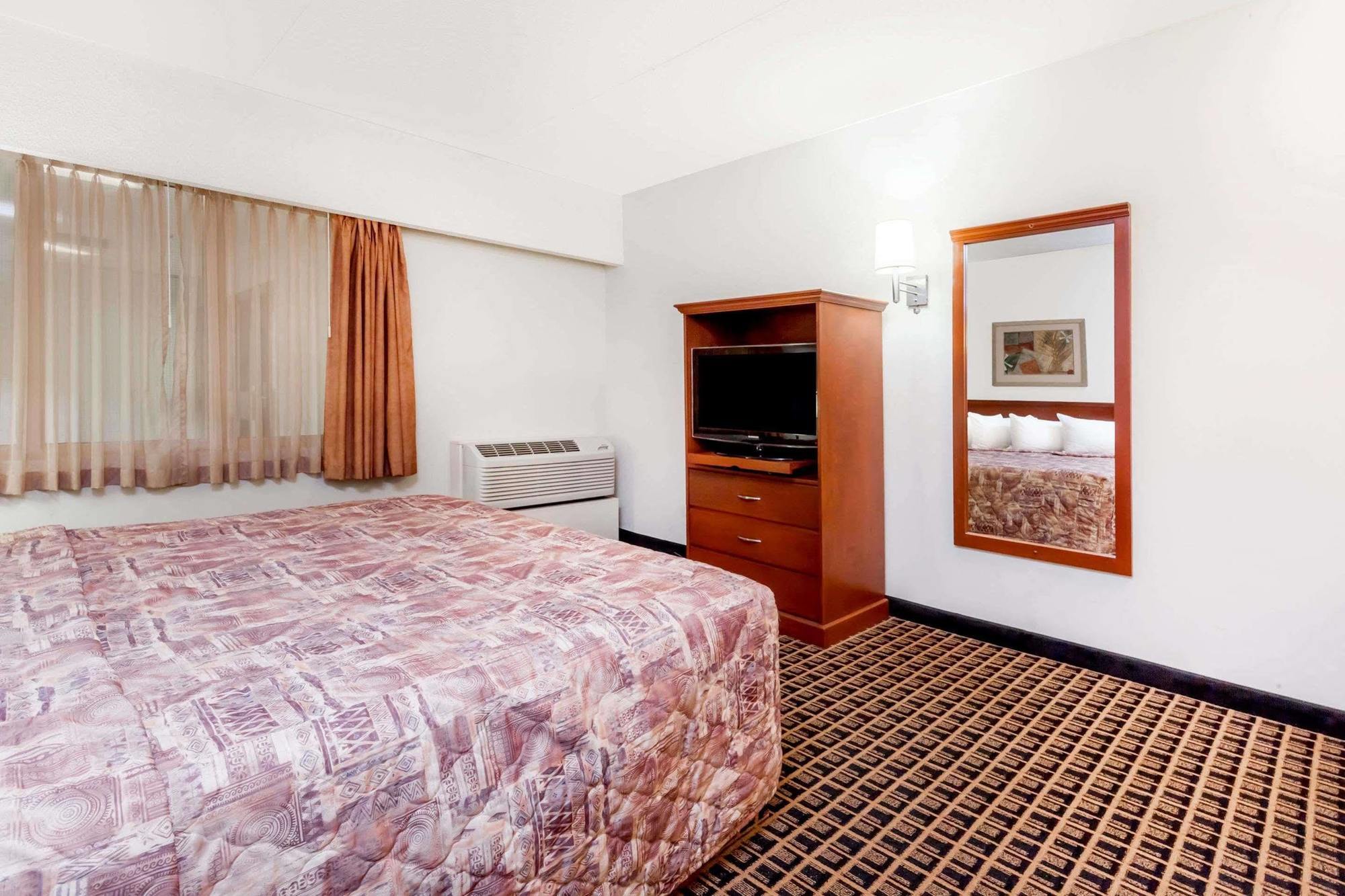 فندق Ramada By Wyndham يوركتن المظهر الخارجي الصورة